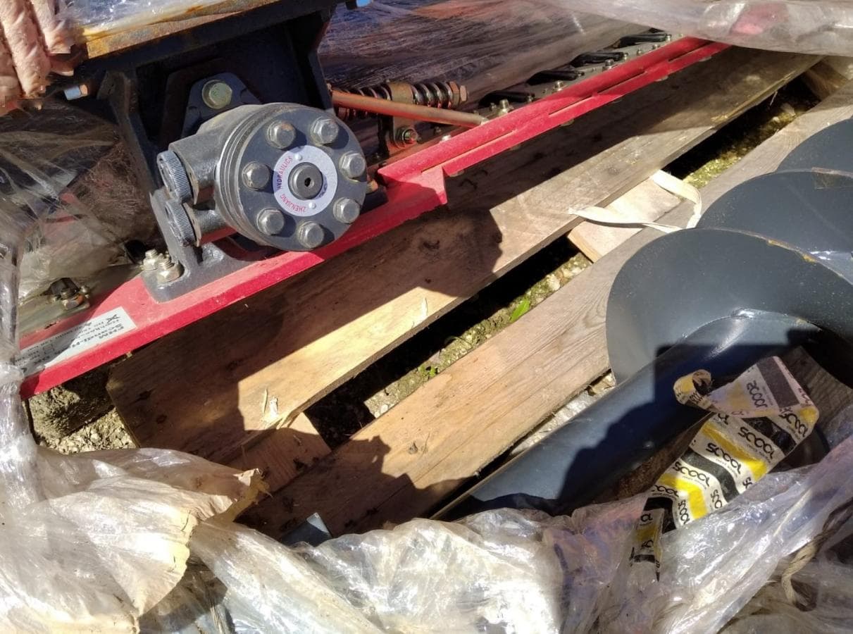 Corta sebes novo para mini escavadora — imagen 2