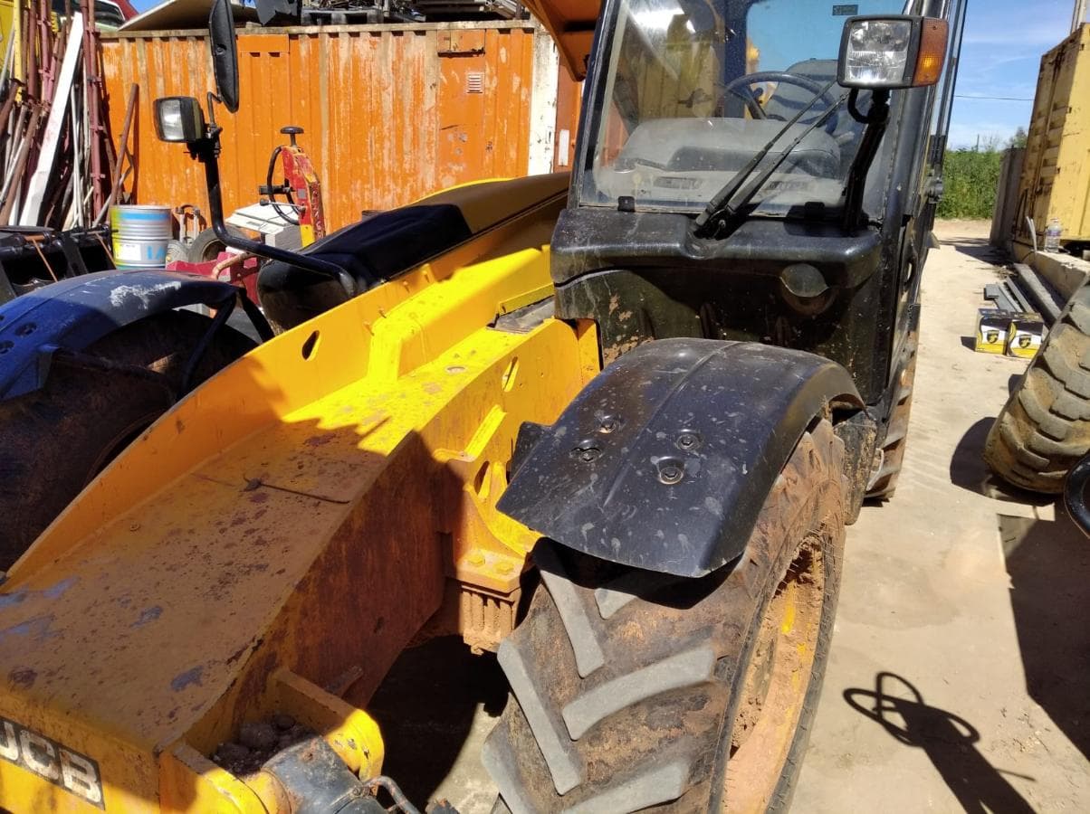 Máquina telescópica 12.5 m JCB — imagem 4