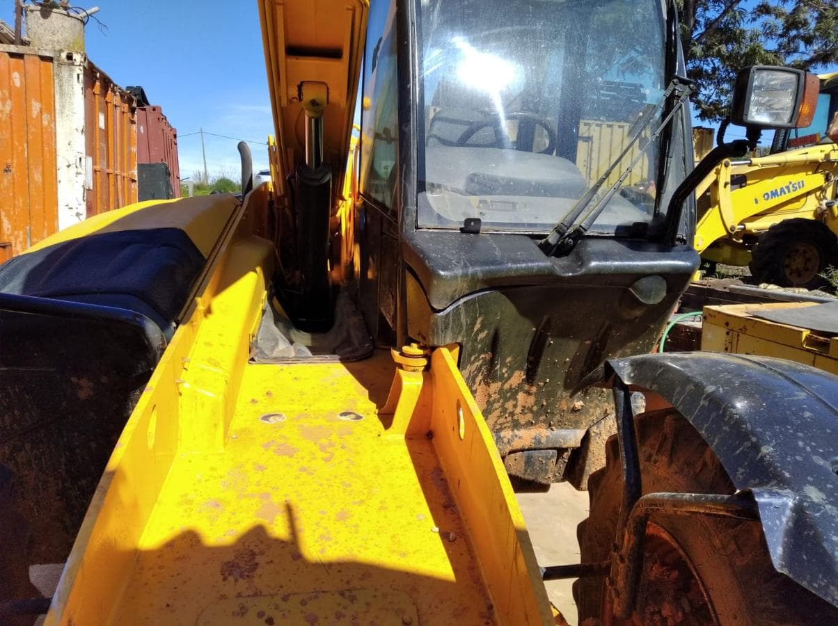 Máquina telescópica 12.5 m JCB — imagem 3