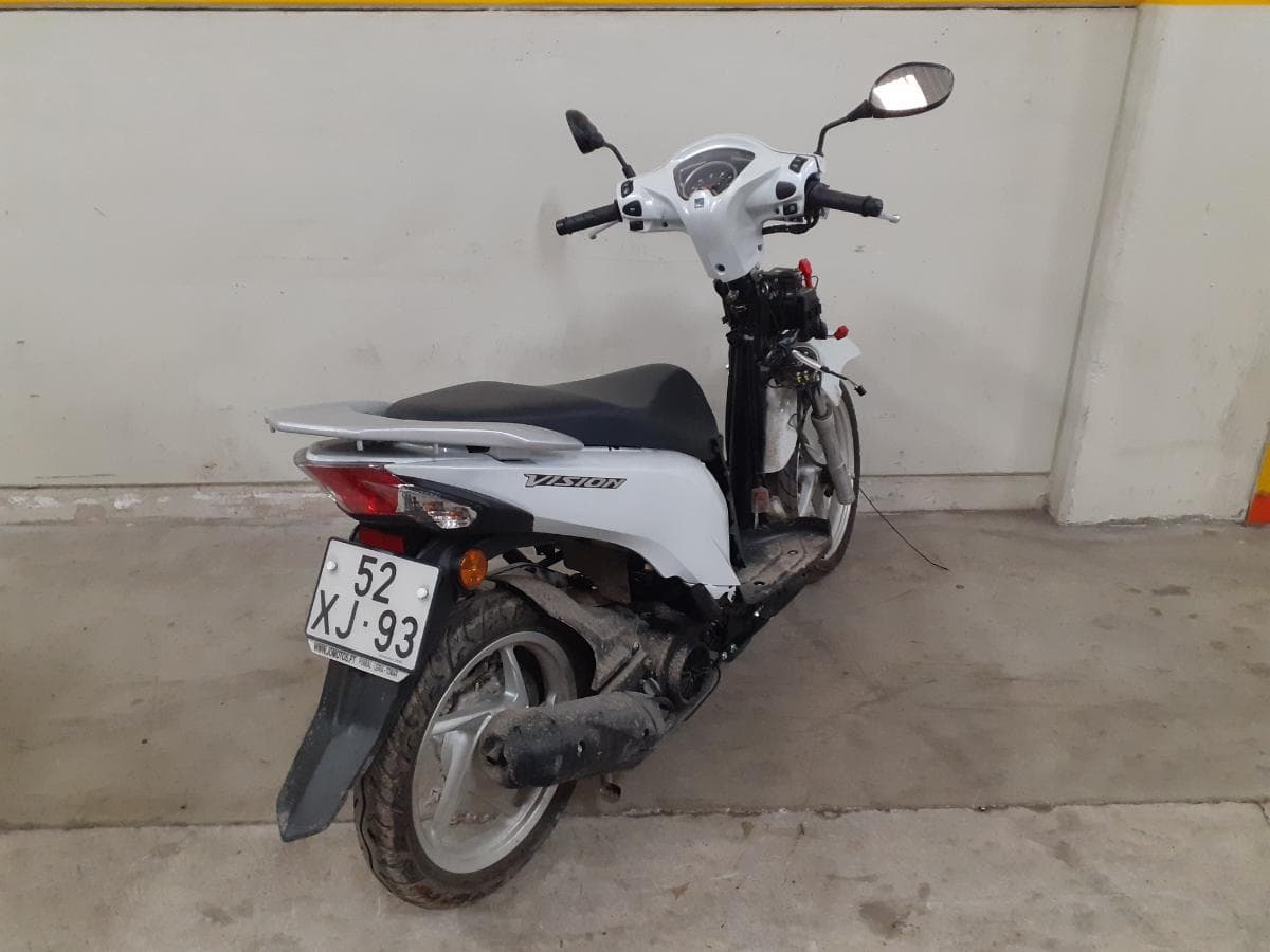 Honda Vision 125 — imagen 3