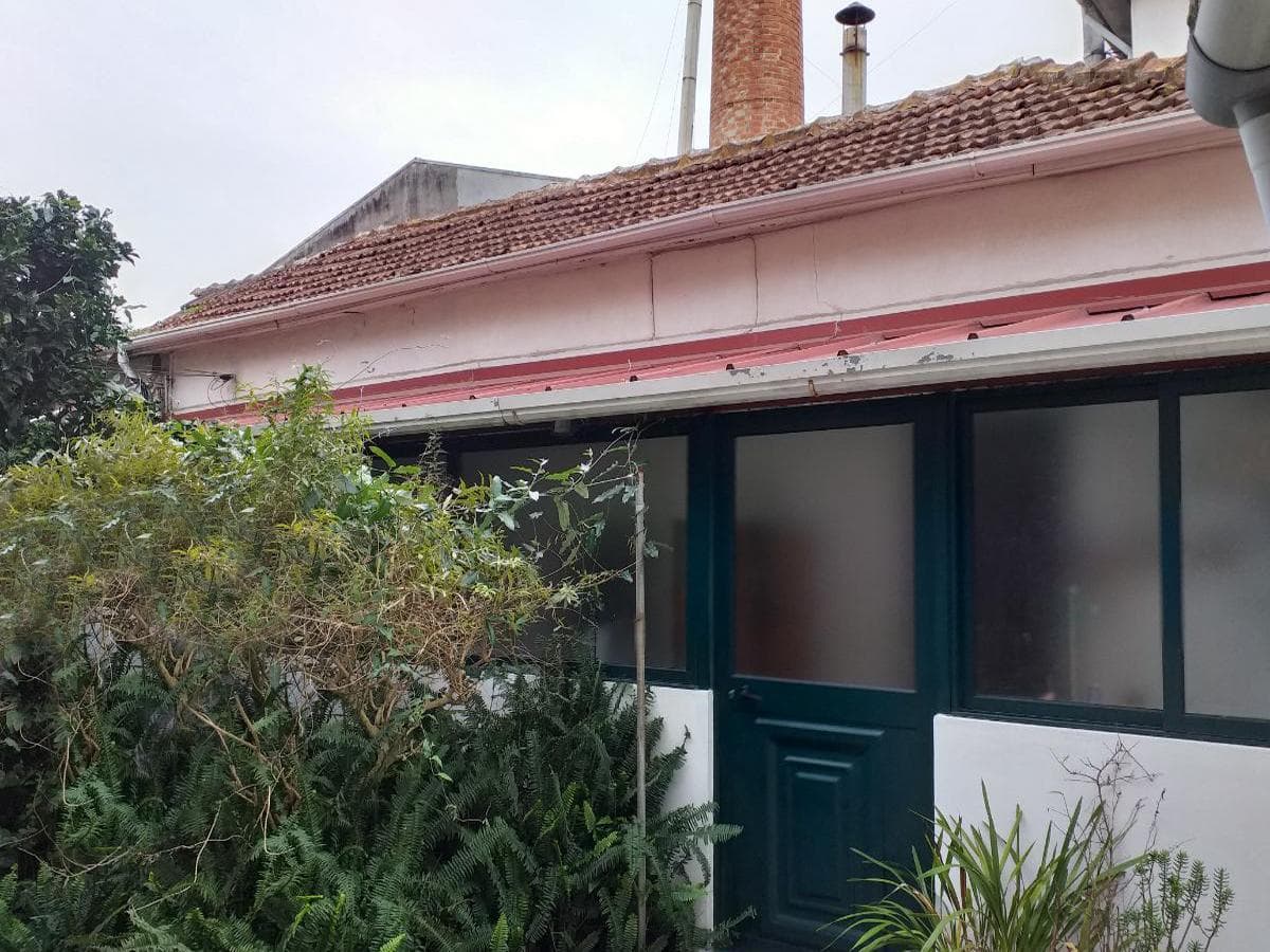Moradia p/ Restauro · Vila Nova de Gaia — image 1