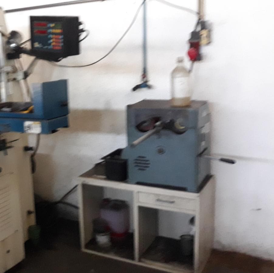 Máquina de corte — imagem 1