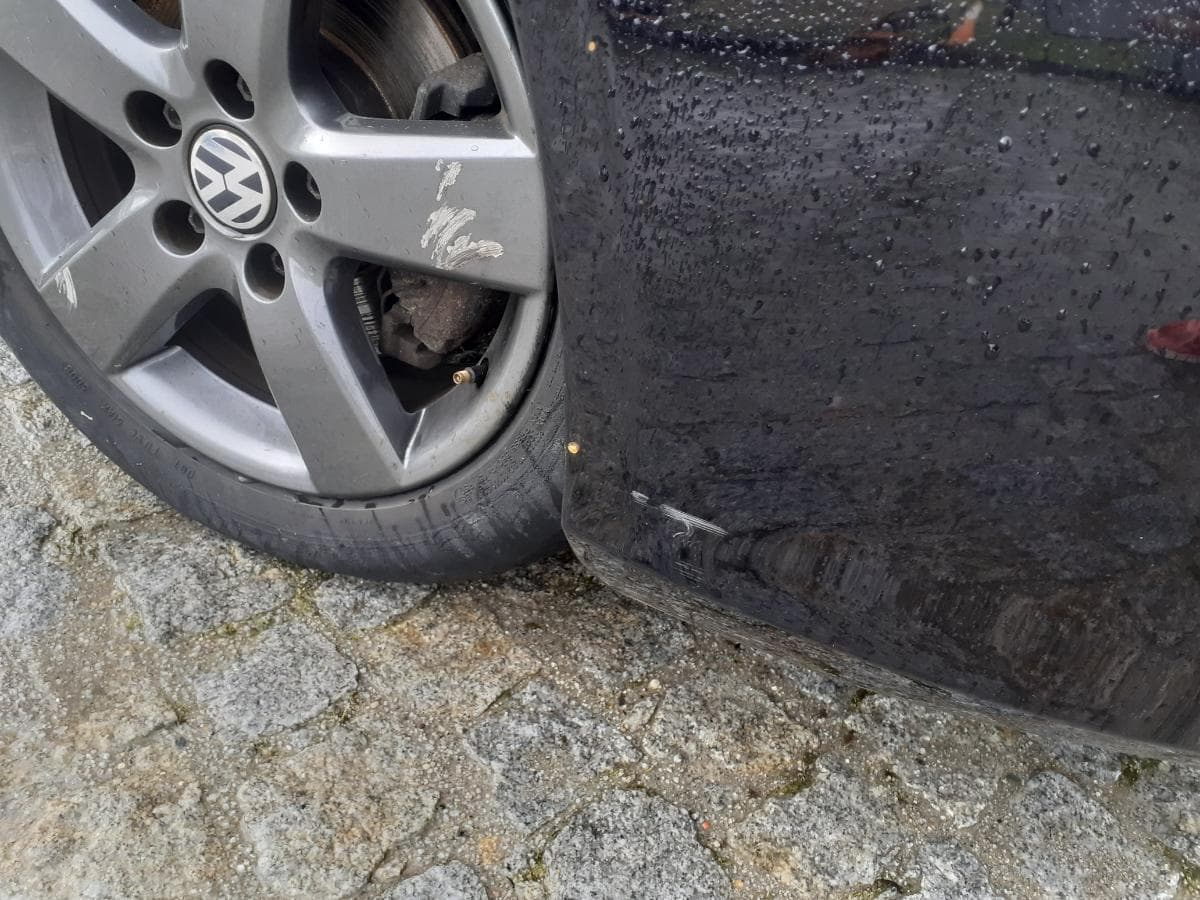 Volkswagen Golf 1.6 TDI · Ano 2013 — imagem 11