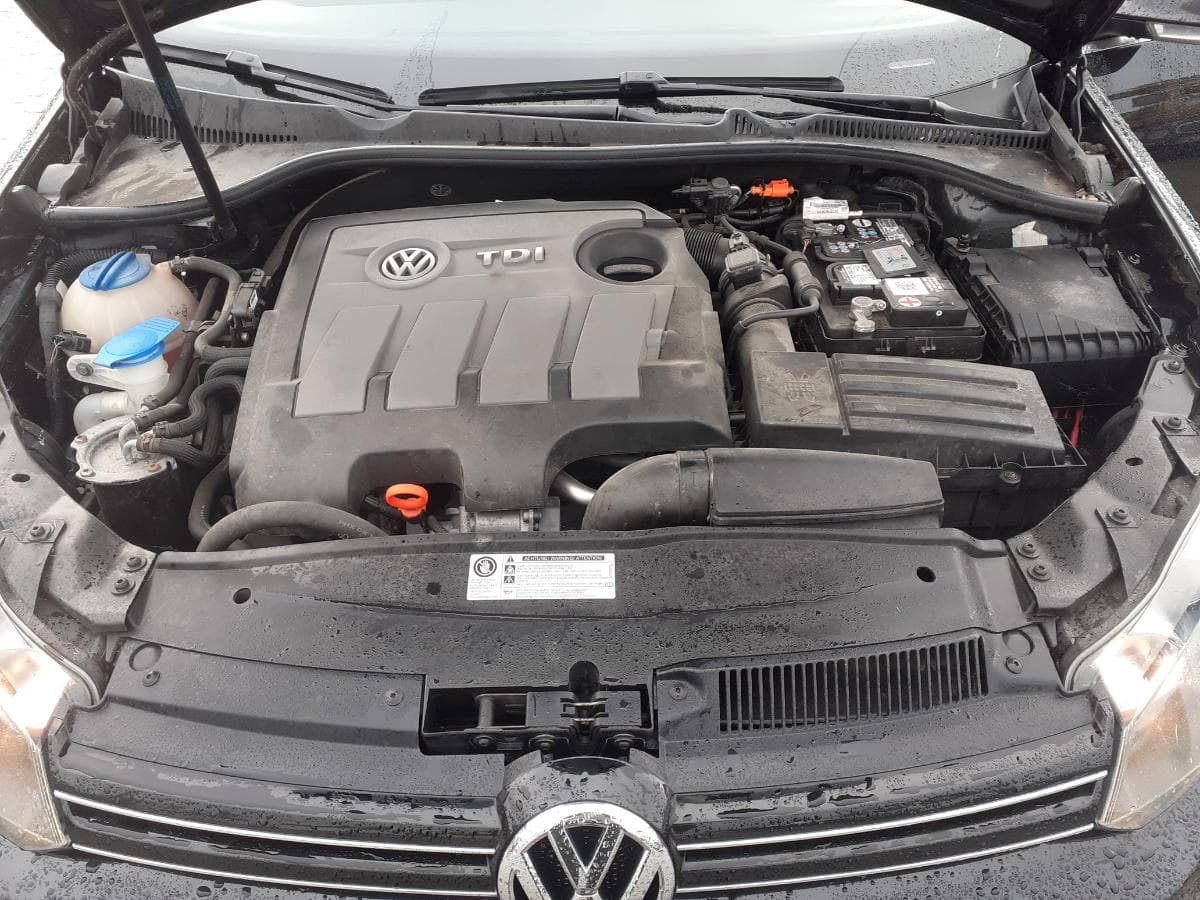 Volkswagen Golf 1.6 TDI · Ano 2013 — imagem 14