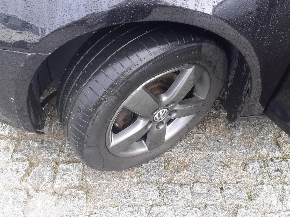 Volkswagen Golf 1.6 TDI · Ano 2013 — imagem 13
