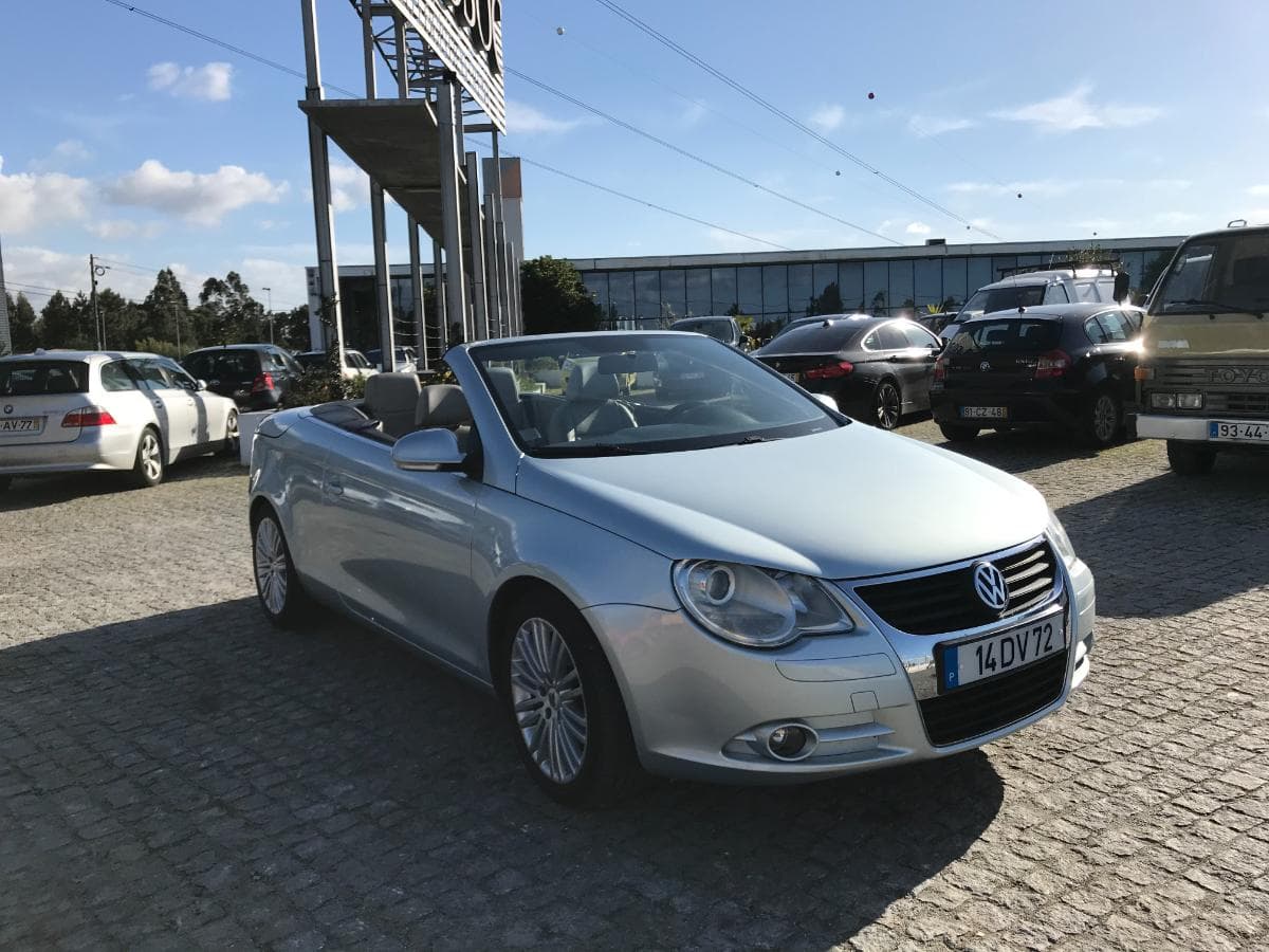 Volkswagen EOS 2.0 FSI Cabrio · Ano 2006 — imagem 8