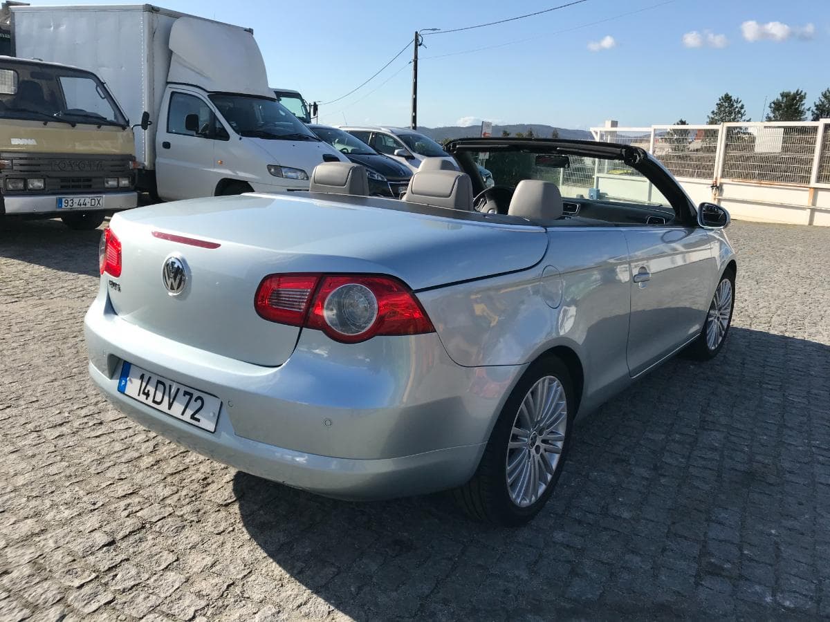 Volkswagen EOS 2.0 FSI Cabrio · Ano 2006 — imagem 9