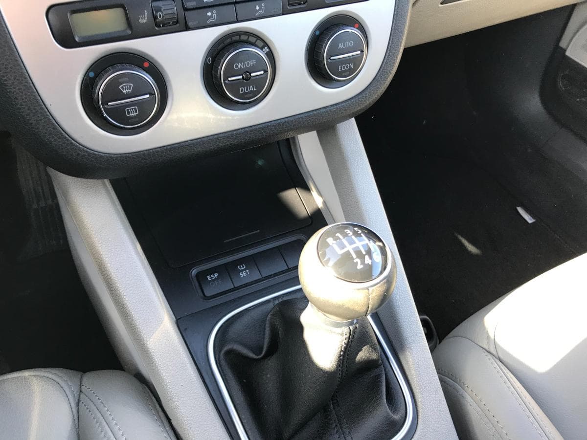 Volkswagen EOS 2.0 FSI Cabrio · Ano 2006 — imagem 19
