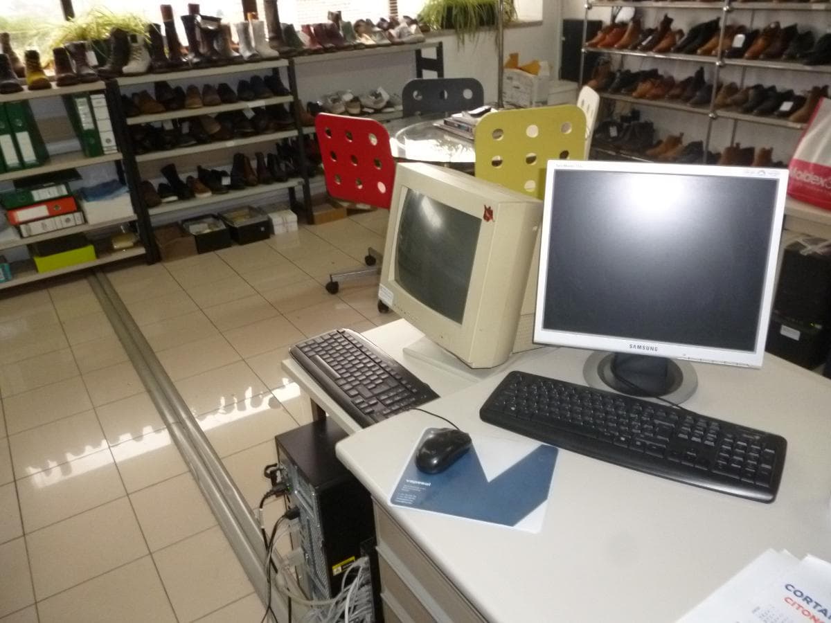 Equipamiento de Oficina — imagen 6
