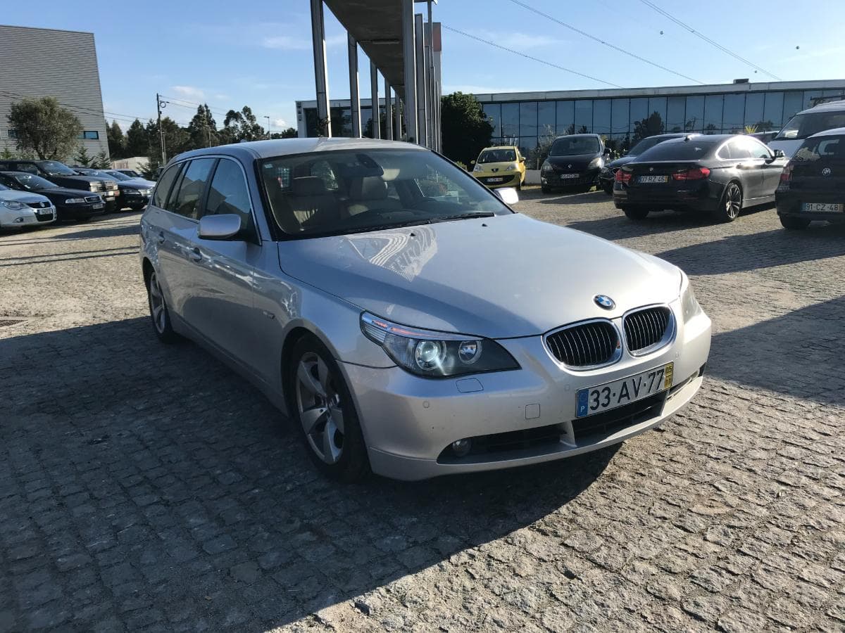 BMW 535D Touring · Ano 2005 — imagem 3