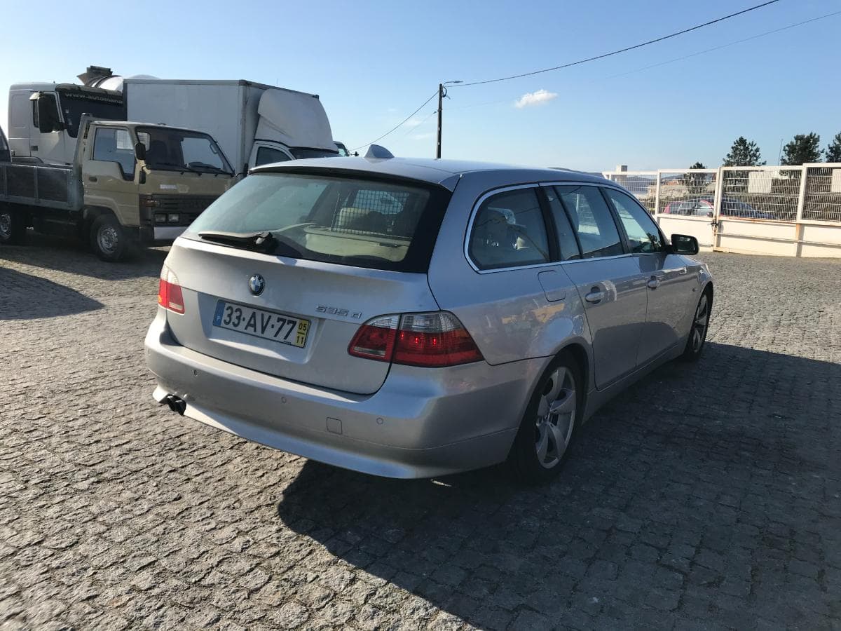 BMW 535D Touring · Ano 2005 — imagem 4