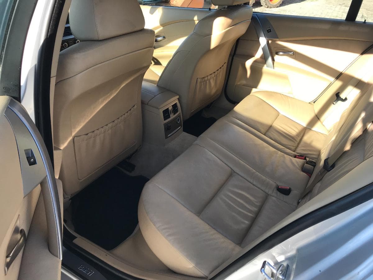 BMW 535D Touring · Ano 2005 — imagem 14