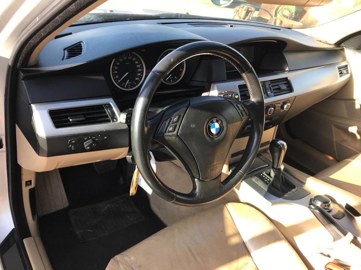 BMW 535D Touring · Ano 2005 — imagem 18