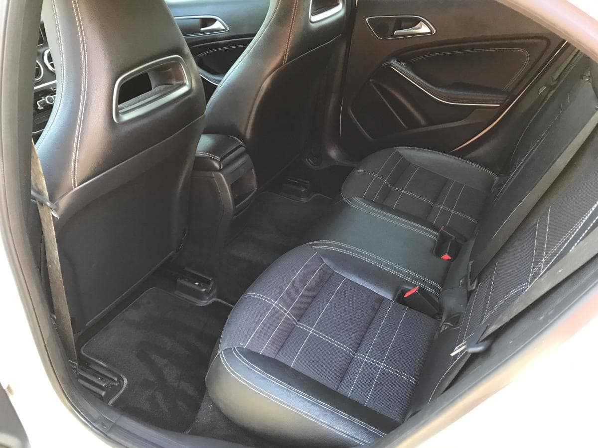 Mercedes-Benz A160D · Ano 2013 70-TN-25 — imagem 14