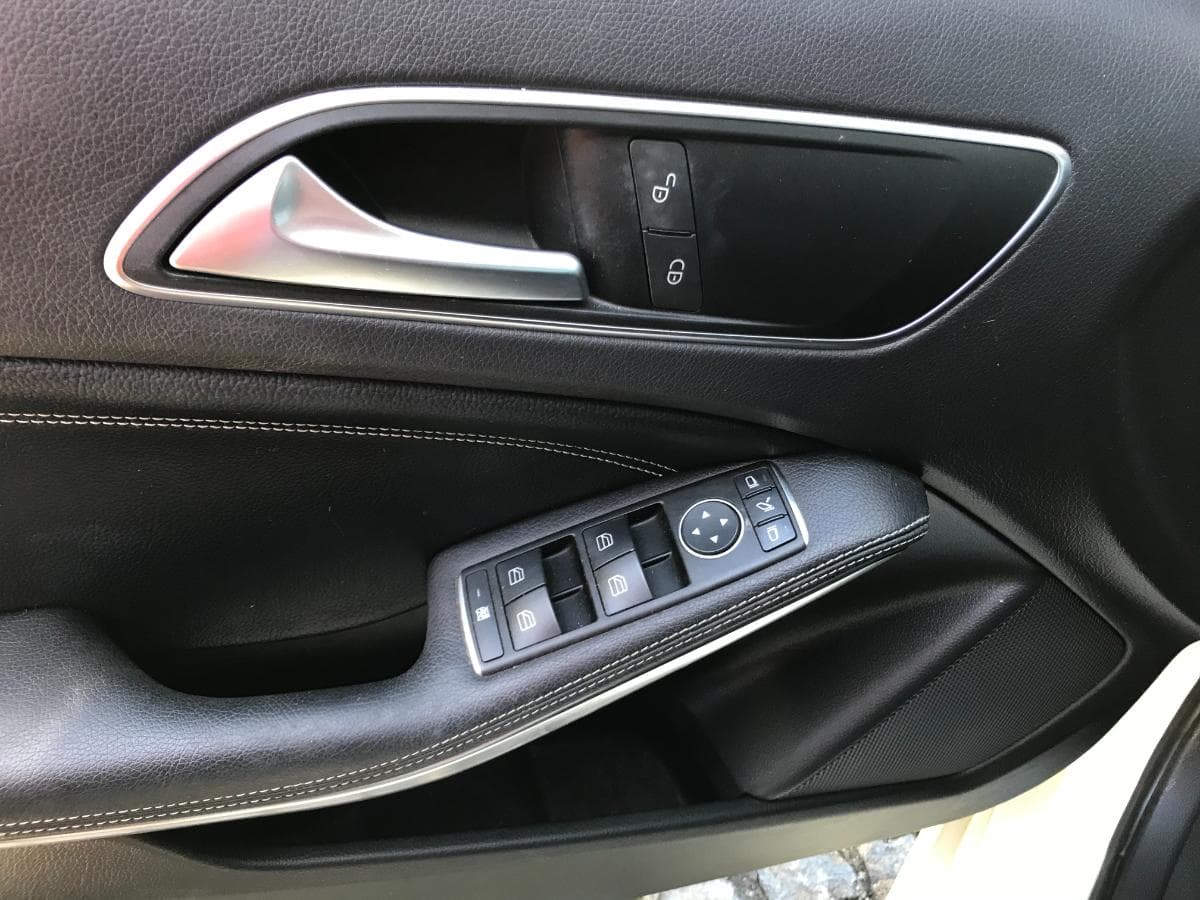 Mercedes-Benz A160D · Ano 2013 70-TN-25 — imagem 17
