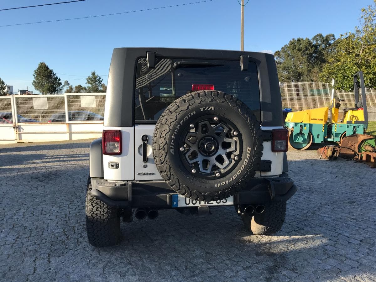 Jeep Wrangler 2.8 CRD · Ano 2009 — imagem 4