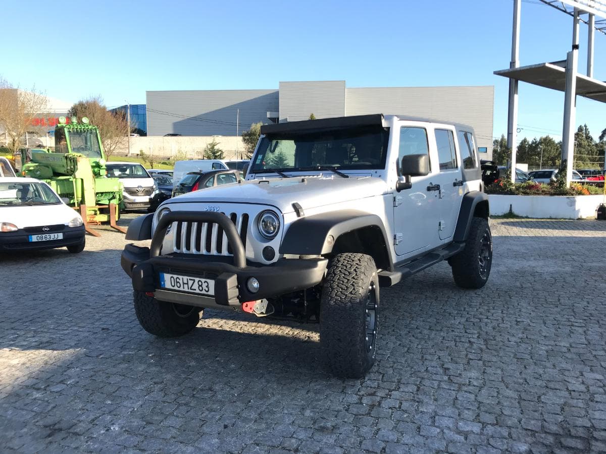 Jeep Wrangler 2.8 CRD · Ano 2009 — imagem 3