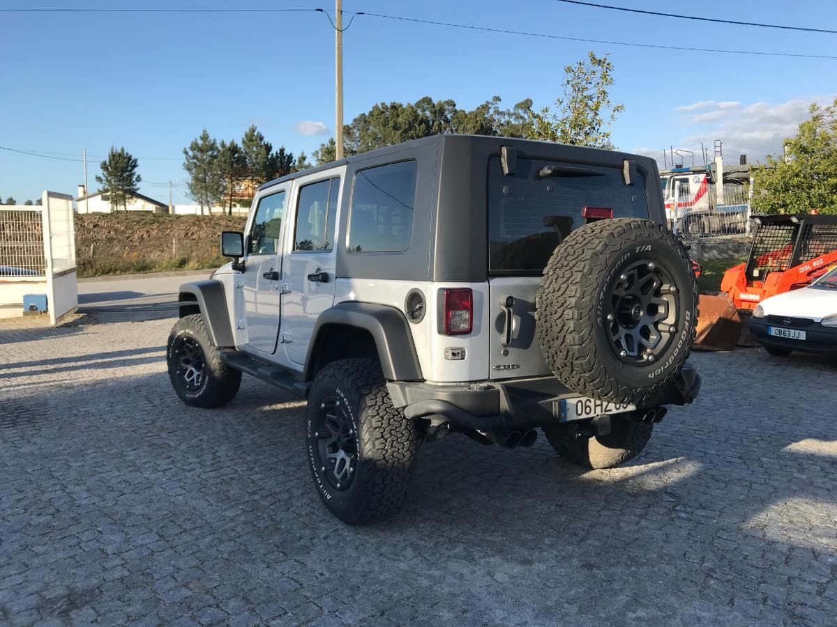 Jeep Wrangler 2.8 CRD · Ano 2009 — imagem 5