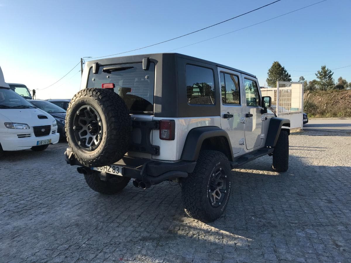 Jeep Wrangler 2.8 CRD · Ano 2009 — imagem 6