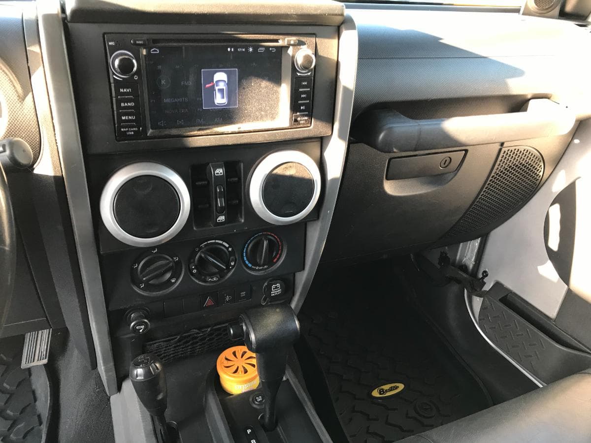Jeep Wrangler 2.8 CRD · Ano 2009 — imagem 18