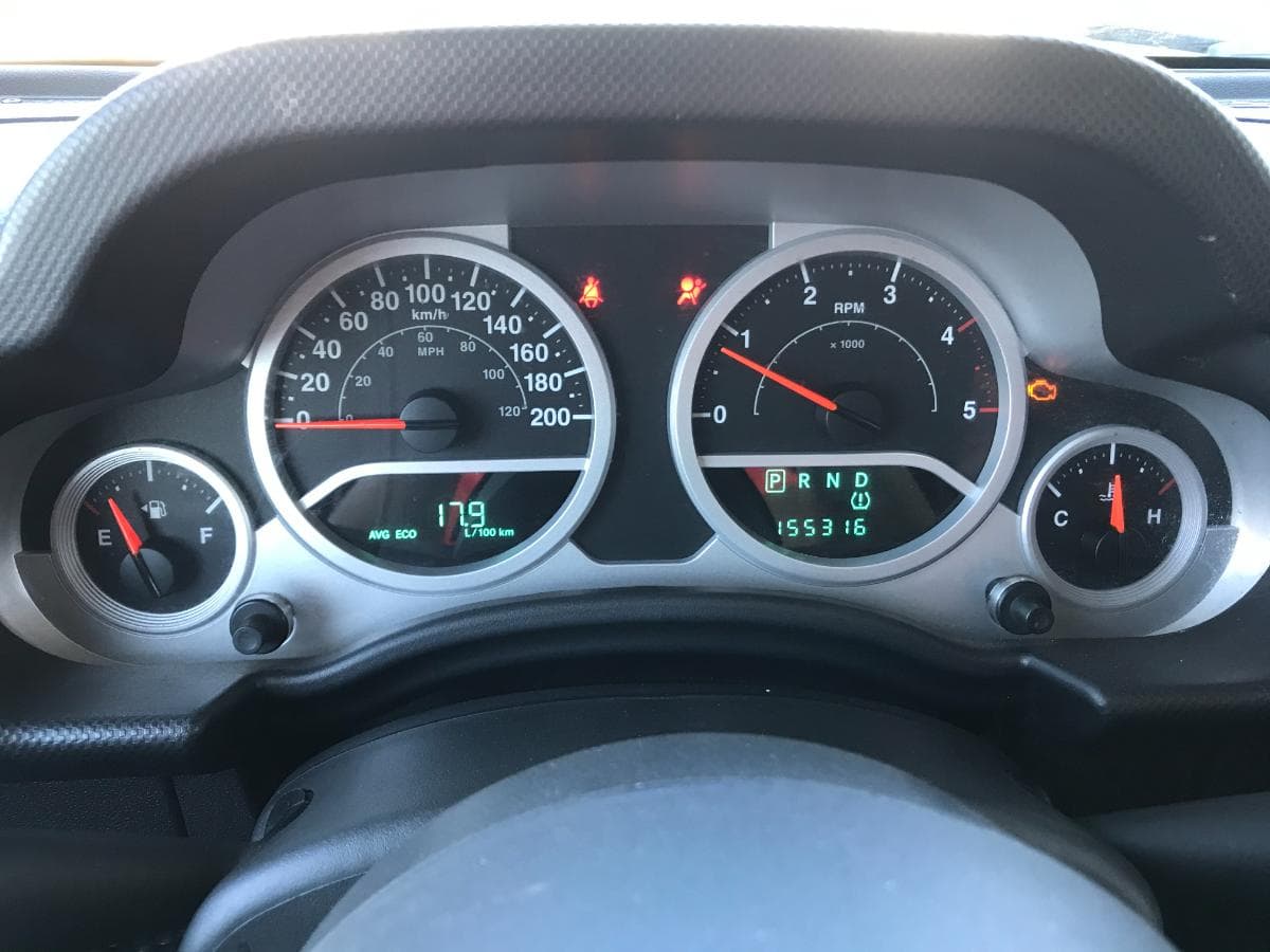 Jeep Wrangler 2.8 CRD · Ano 2009 — imagem 26