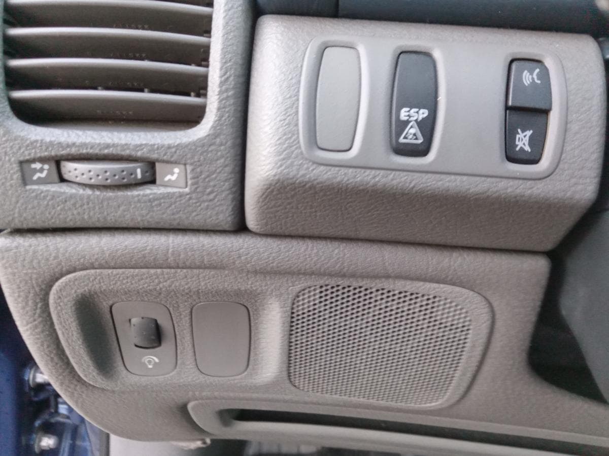 Renault Laguna 1.9DCI · Ano 2001 — imagen 22
