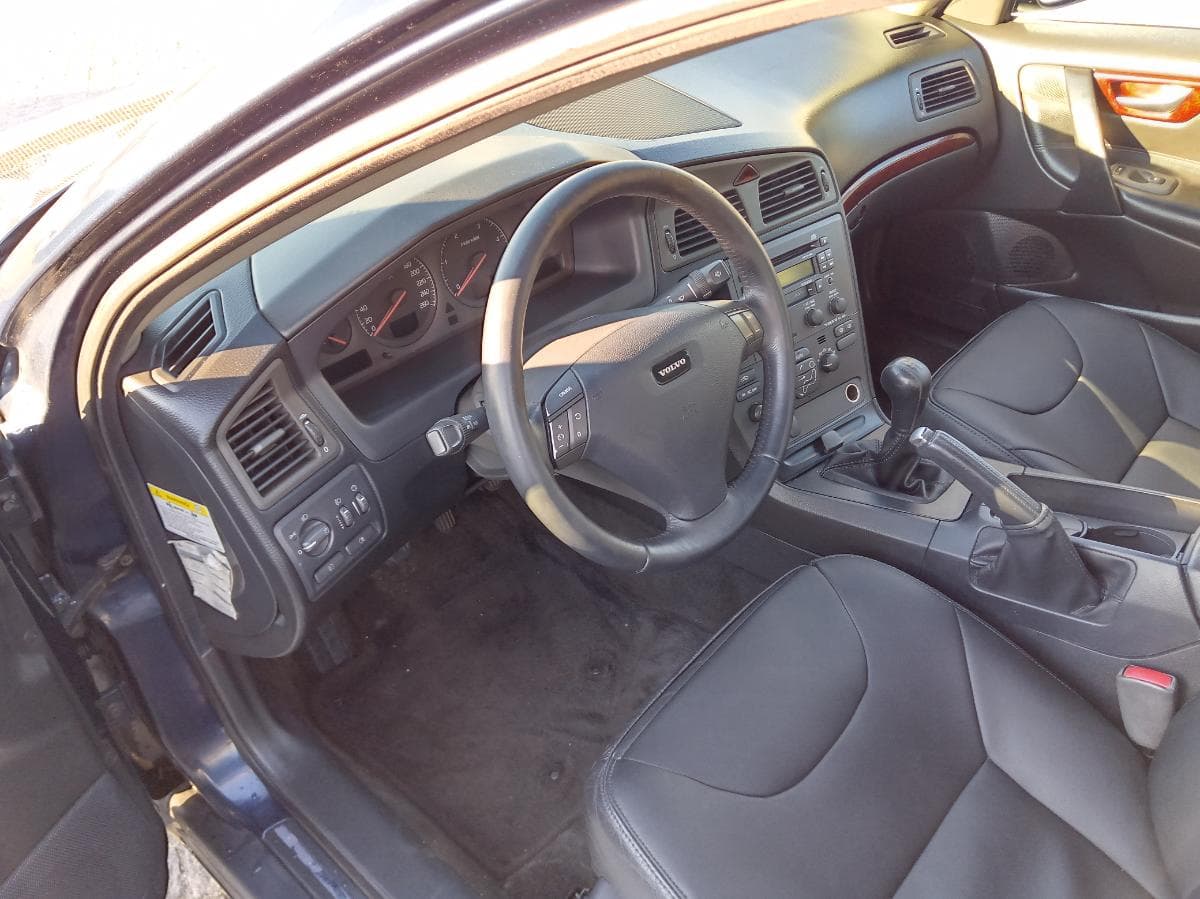 Volvo S60 · Ano 2001 — imagem 14