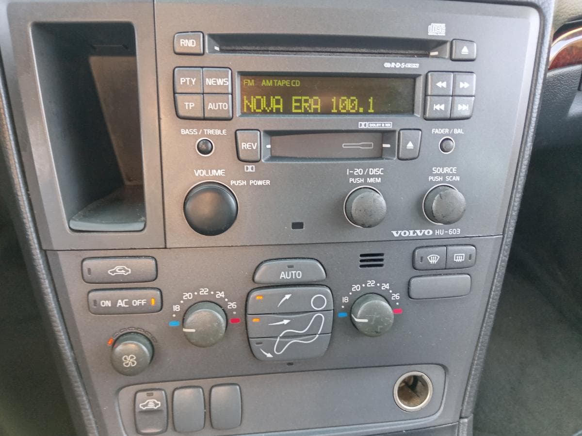 Volvo S60 · Ano 2001 — imagem 26