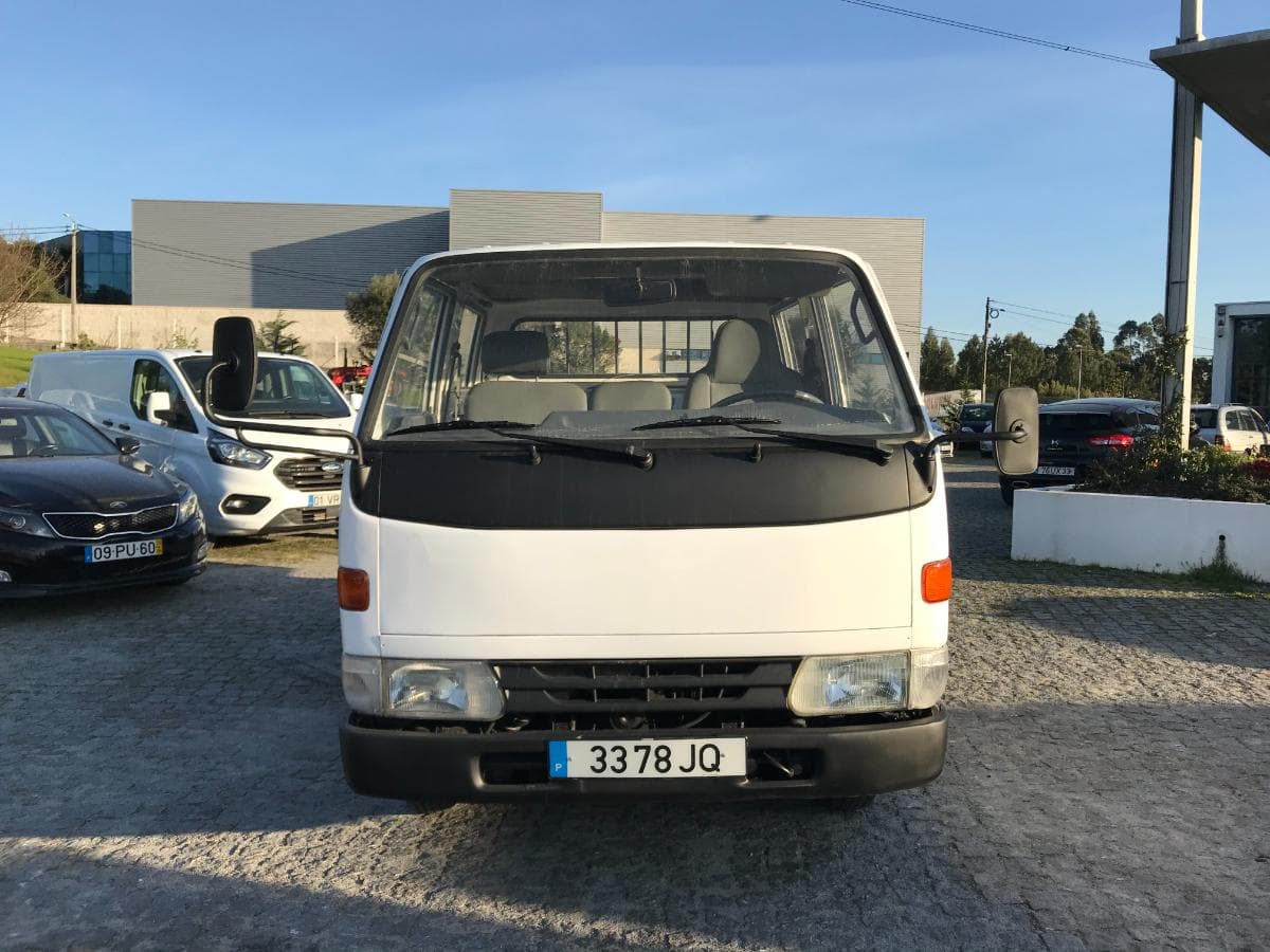 Toyota Dyna 150 2.8 D · Ano 1998 — image 2