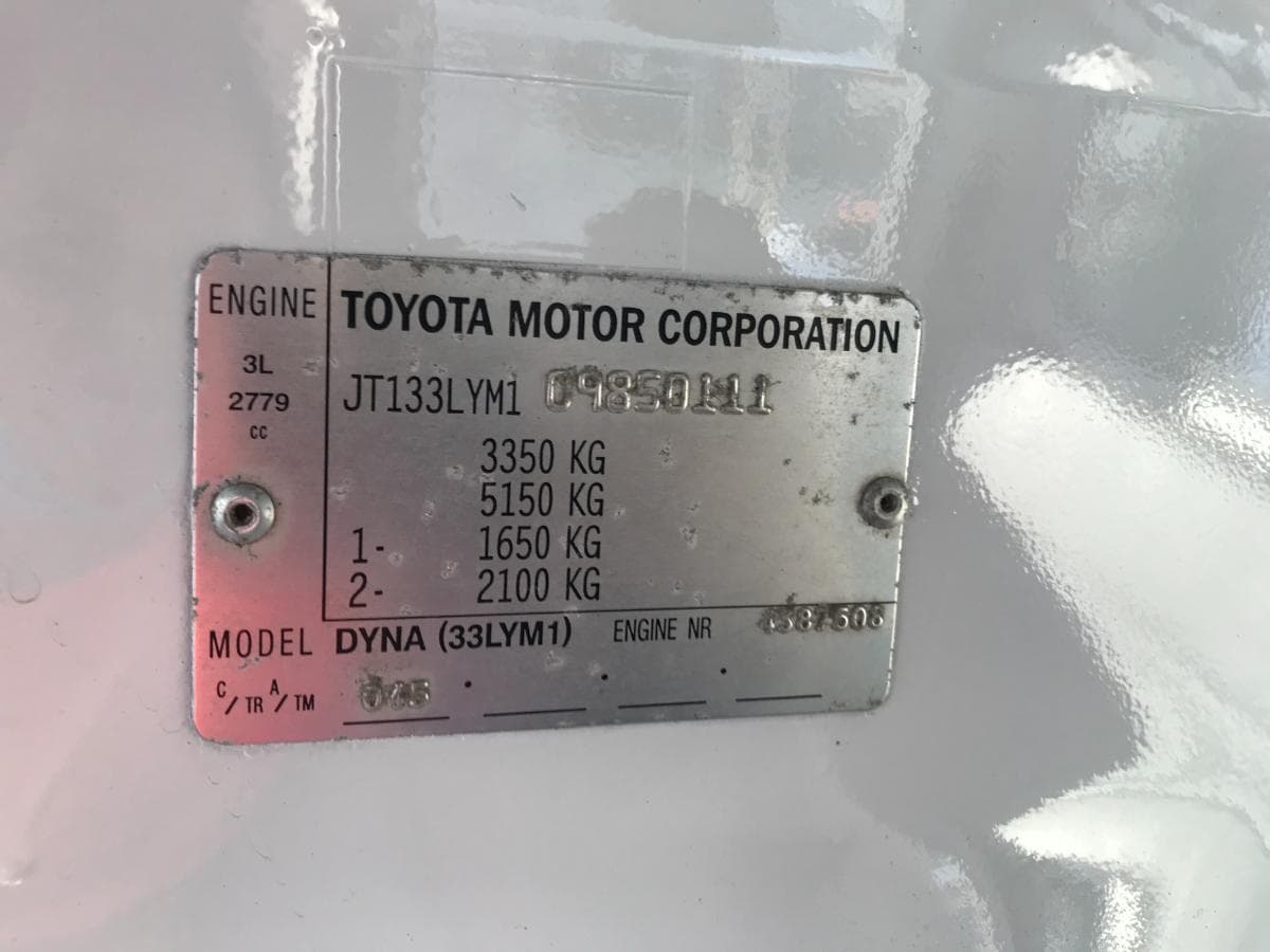 Toyota Dyna 150 2.8 D · Ano 1998 — image 9