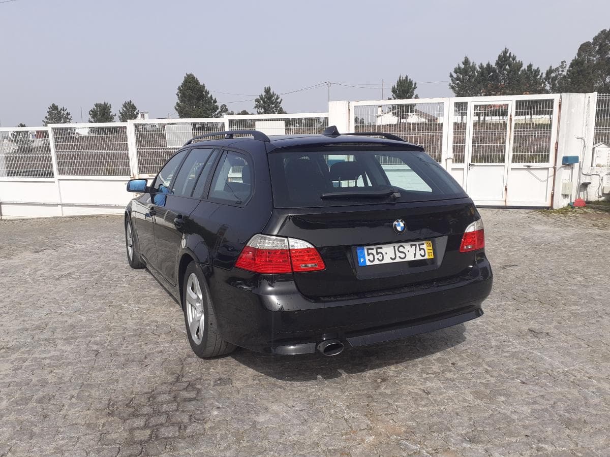 BMW 520D Touring · Ano 2008 — imagem 6