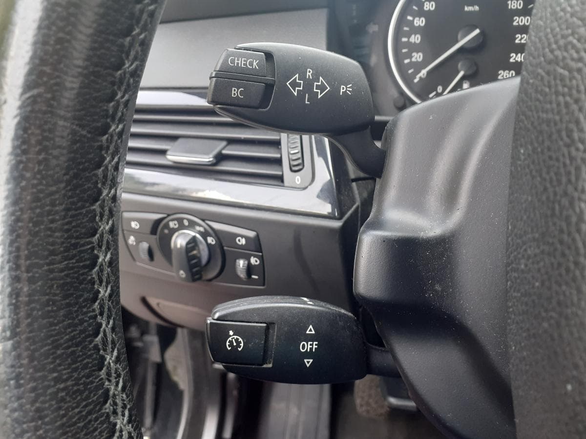 BMW 520D Touring · Ano 2008 — imagem 23