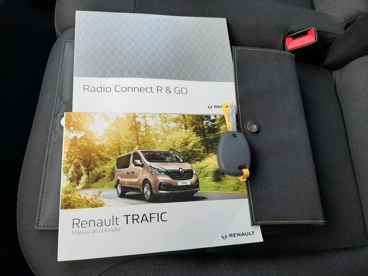 Renault Trafic 1.6 DCI · Ano 2018 — image 23