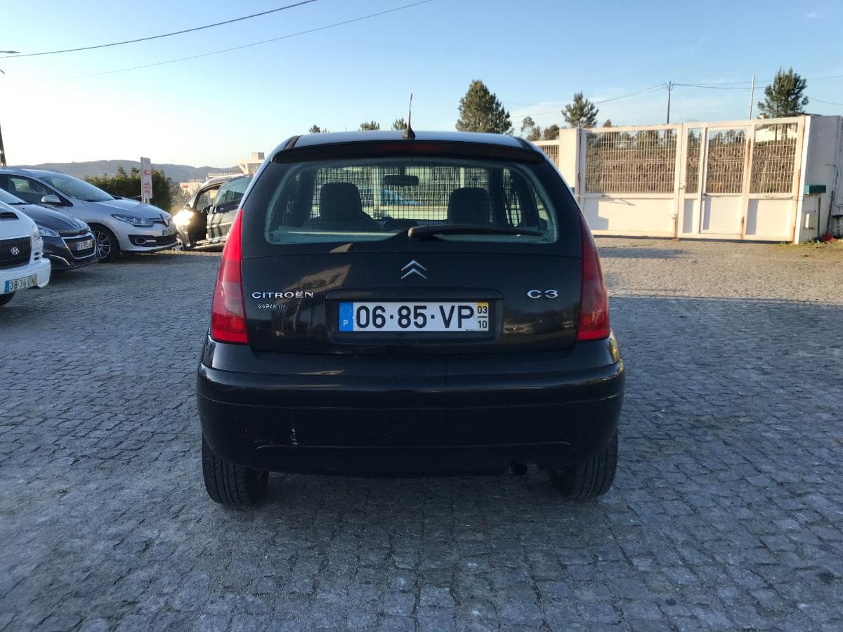Citroën C3 1.4 HDI · Ano 2003 — image 5