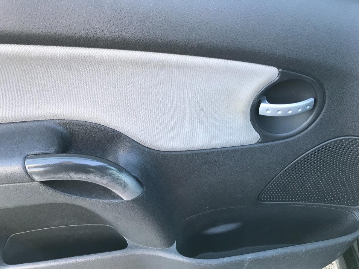 Citroën C3 1.4 HDI · Ano 2003 — image 14