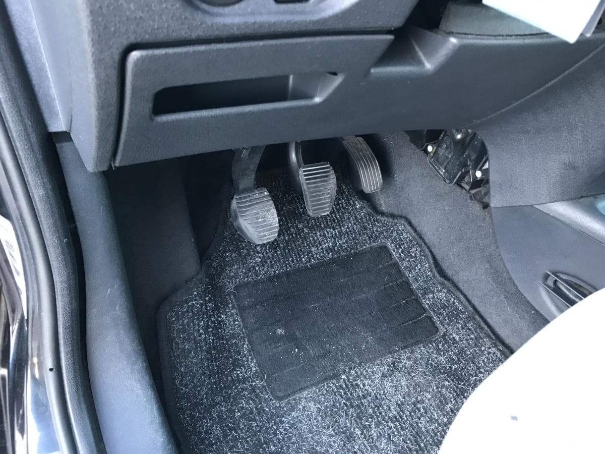 Citroën C3 1.4 HDI · Ano 2003 — image 16