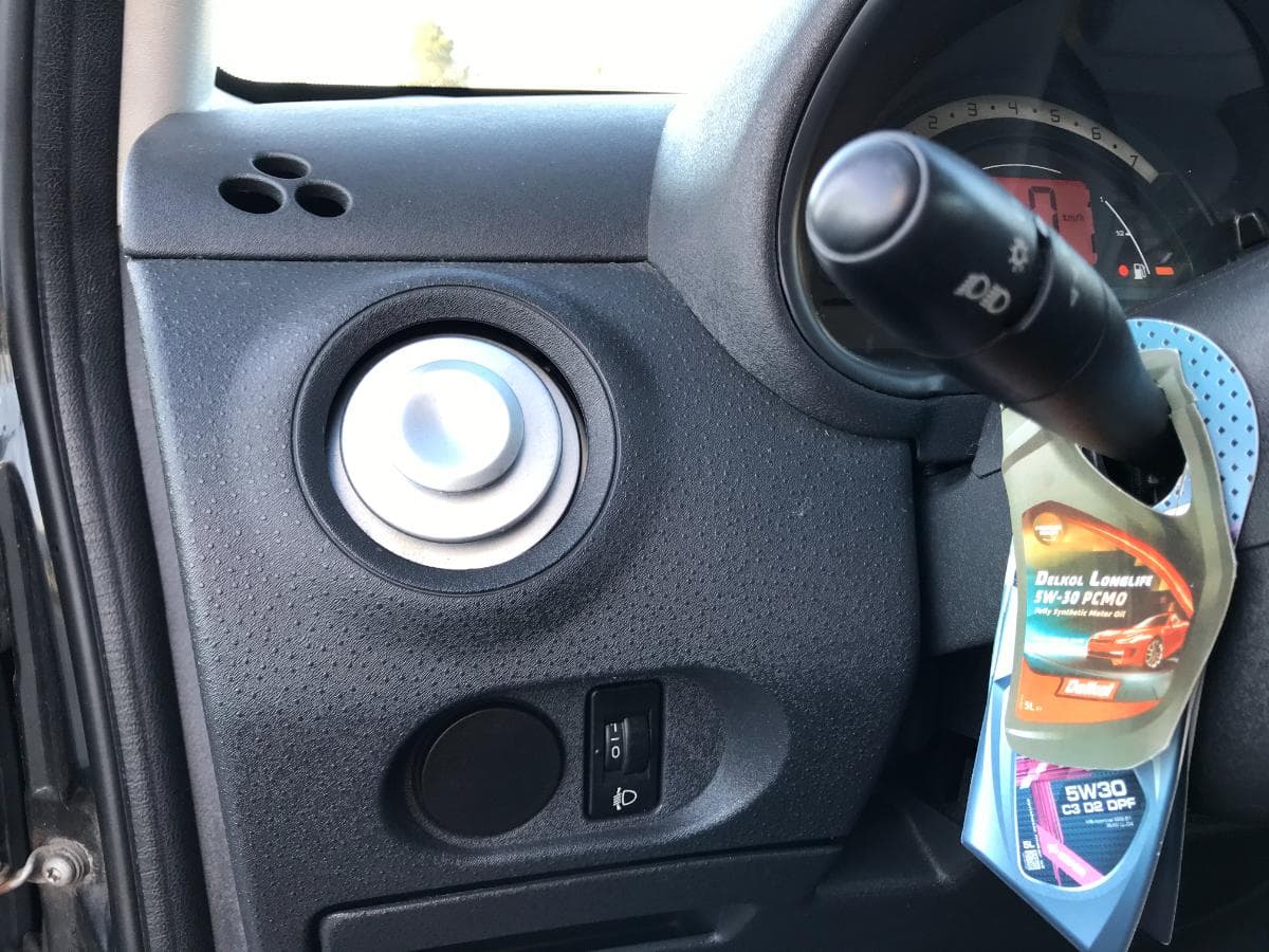 Citroën C3 1.4 HDI · Ano 2003 — image 20