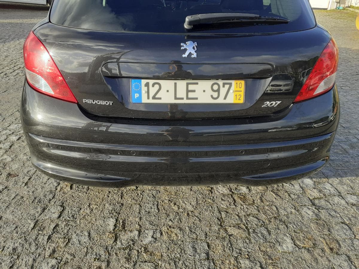 Peugeot 207 1.4 HDI · Ano 2010 — imagen 7