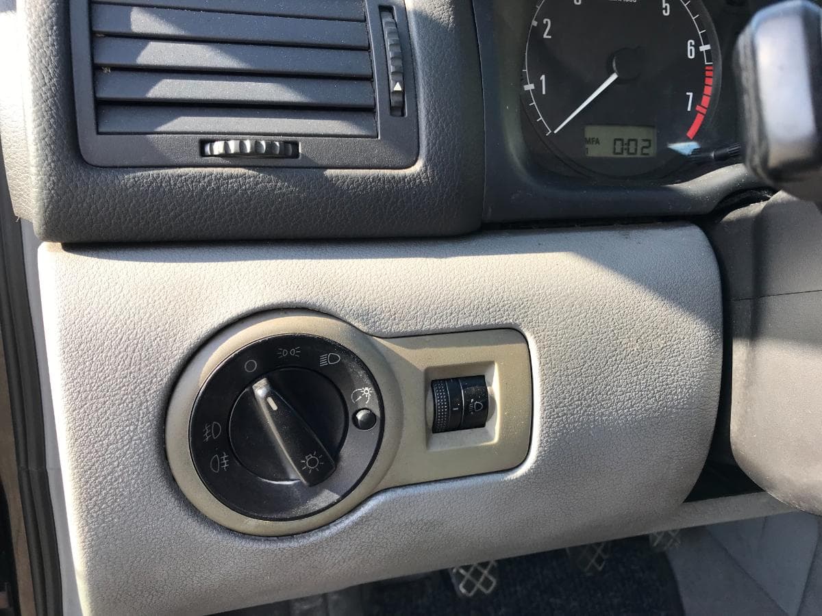 Skoda Octavia 1.6 · Ano 1999 — imagem 18