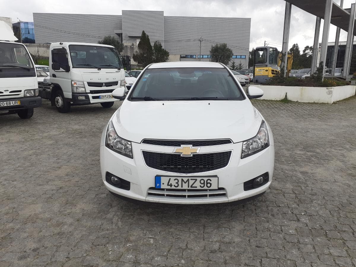 Chevrolet Cruze 2.0 CDI · Ano 2012 — imagem 2