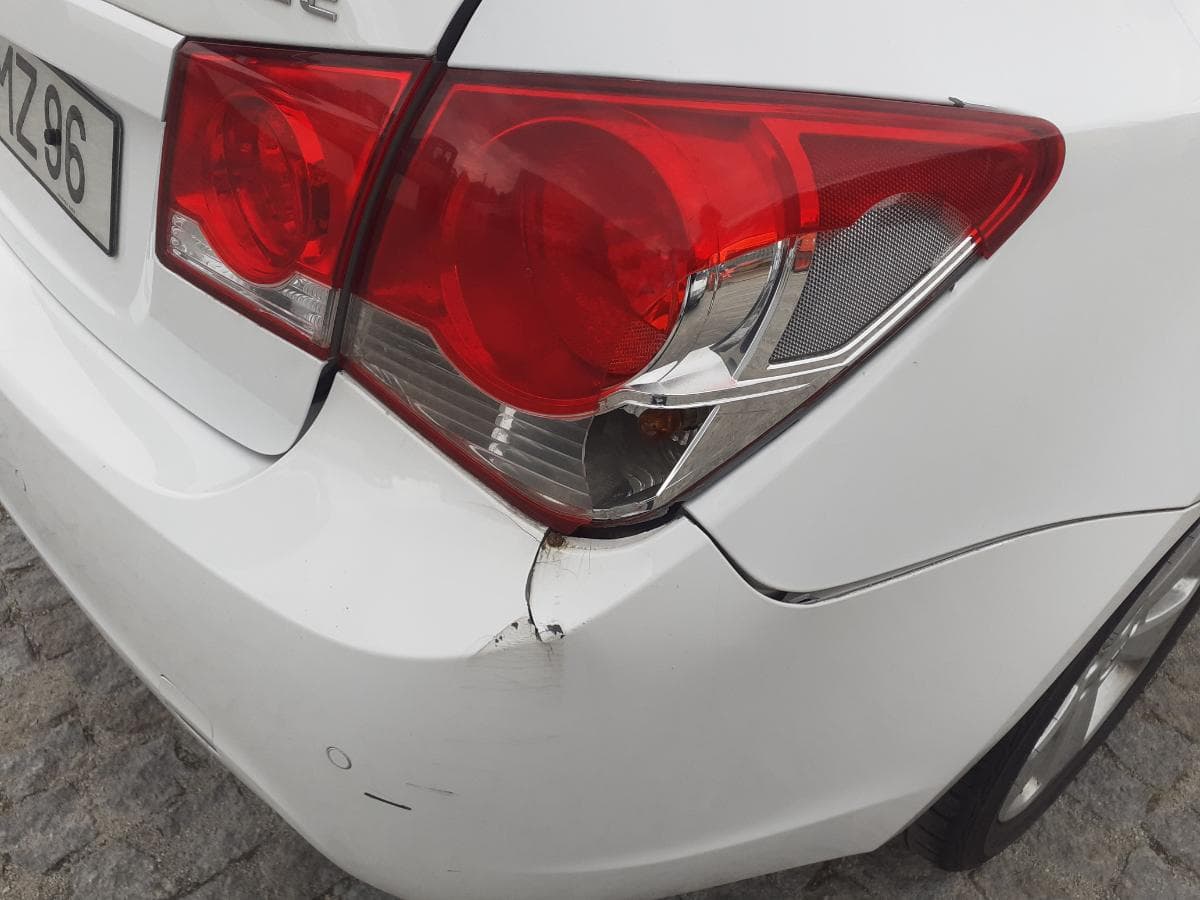 Chevrolet Cruze 2.0 CDI · Ano 2012 — imagem 13