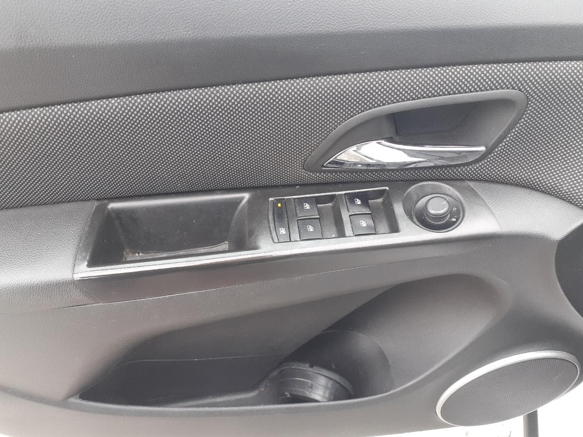 Chevrolet Cruze 2.0 CDI · Ano 2012 — imagem 22