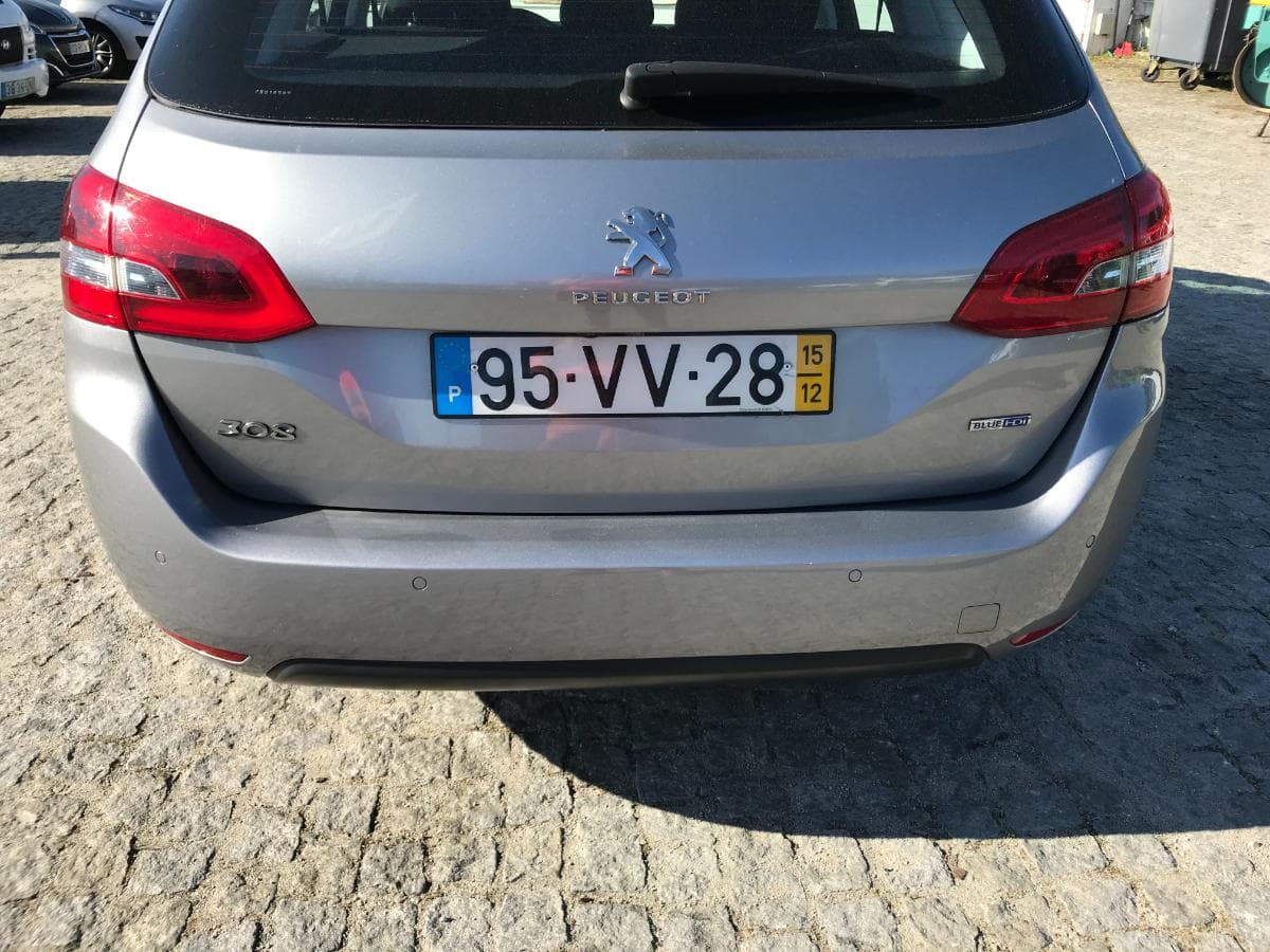 Peugeot 308 1.6 Blue HDI · Ano 2015 — imagem 7