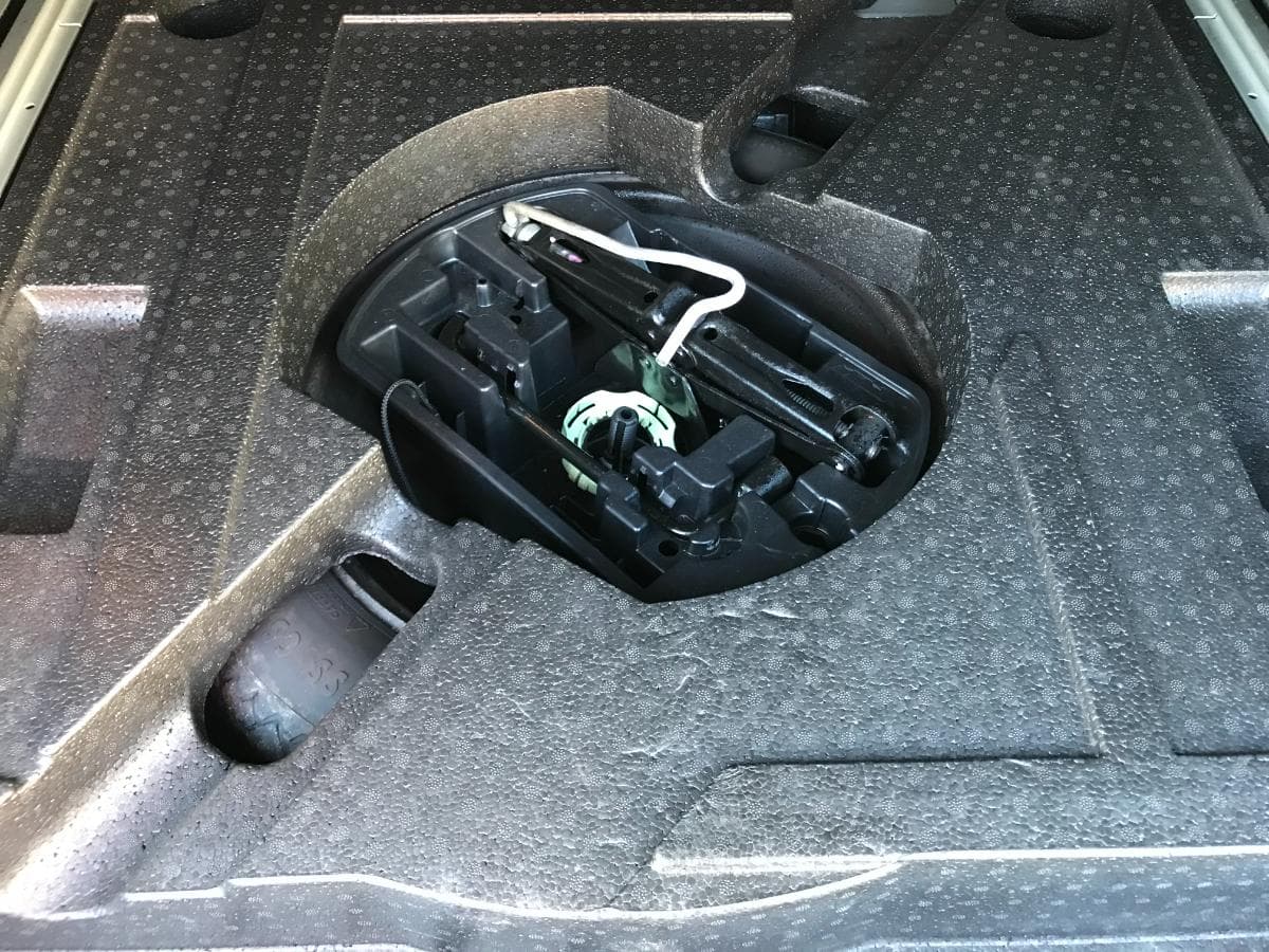 Peugeot 308 1.6 Blue HDI · Ano 2015 — imagem 11