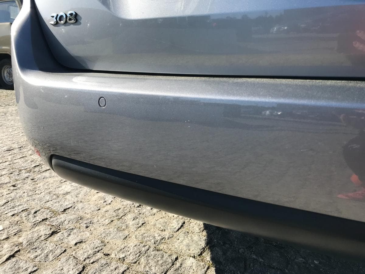 Peugeot 308 1.6 Blue HDI · Ano 2015 — imagem 17