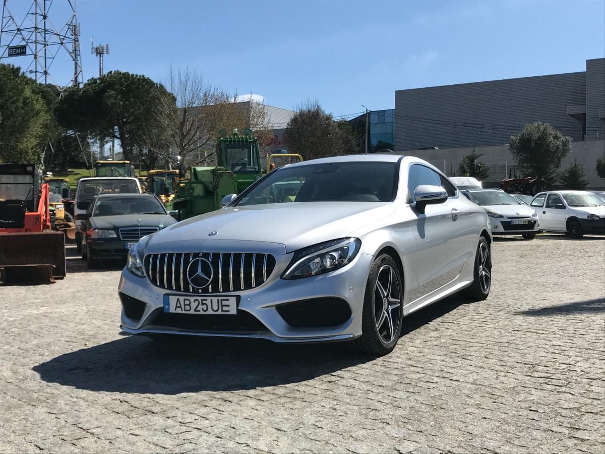 Mercedes-Benz C220 Coupé · Ano 2016 — imagem 3