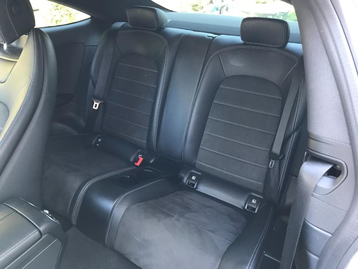Mercedes-Benz C220 Coupé · Ano 2016 — imagem 18