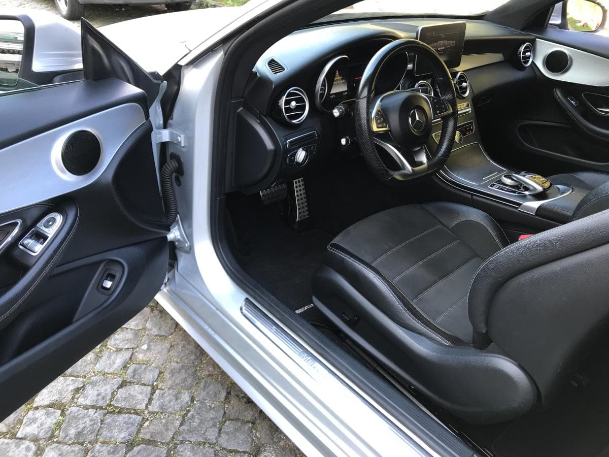 Mercedes-Benz C220 Coupé · Ano 2016 — imagem 12