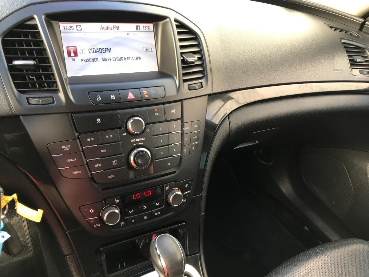 Opel Insígnia 2.0 CDTI · Ano 2010 — imagen 24