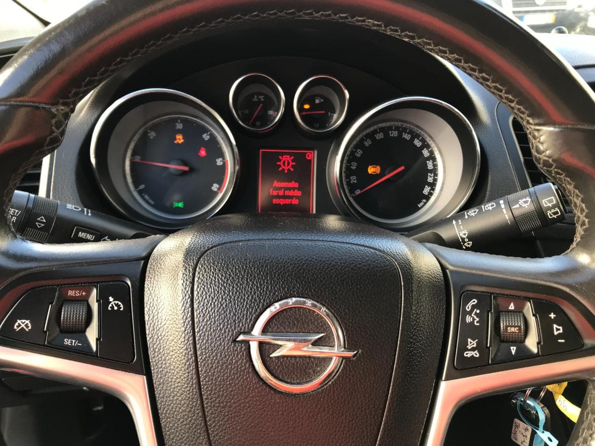 Opel Insígnia 2.0 CDTI · Ano 2010 — imagen 27